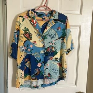 Old navy button front shirt Small tall